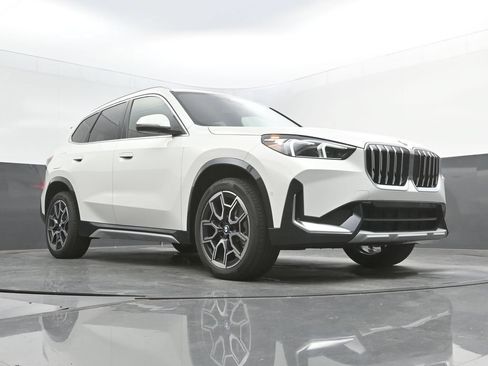 New 2026 BMW X1 xDrive28i w/ Convenience Package AWD/4WD image 48