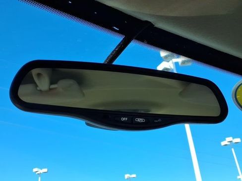 Used 2004 Mercury Sable LS Premium image 17