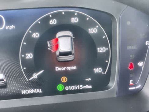 Used 2026 Honda CR-V TrailSport image 19