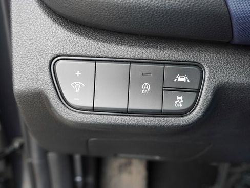 Certified 2023 Kia Seltos S w/ Navigation Package image 21