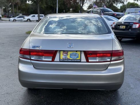 Used 2004 Honda Accord LX image 6