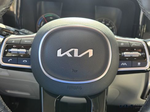 Used 2023 Kia Sorento EX image 31