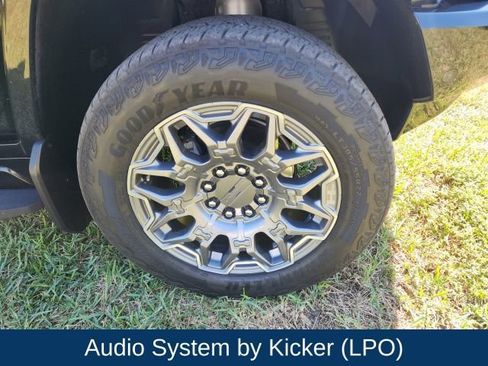 Used 2024 GMC Hummer EV 3X image 8