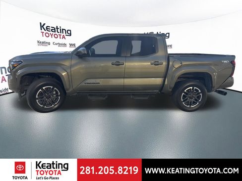 Certified 2025 Toyota Tacoma TRD Sport image 5