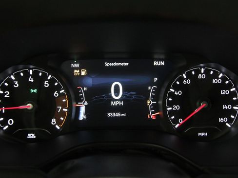 Used 2023 Jeep Compass Trailhawk image 8