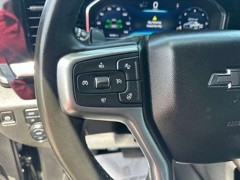 Used 2024 Chevrolet Silverado 1500 LT Trail Boss w/ Convenience Package II AWD/4WD image 19