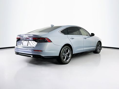 Used 2024 Honda Accord EX-L image 9