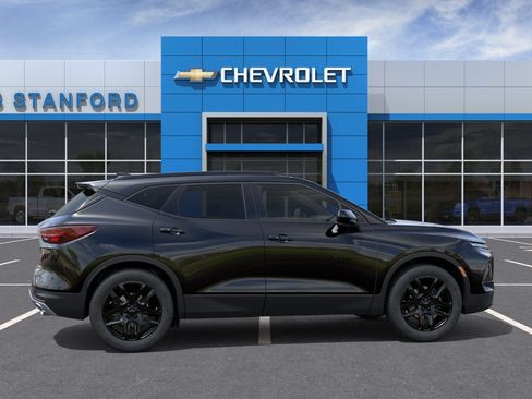 New 2026 Chevrolet Blazer LT w/ Convenience Package FWD image 5