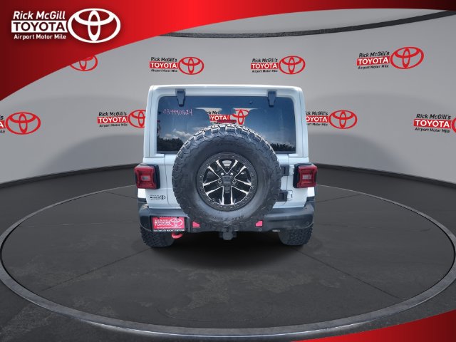 Used 2024 Jeep Wrangler Unlimited Rubicon AWD/4WD image 7