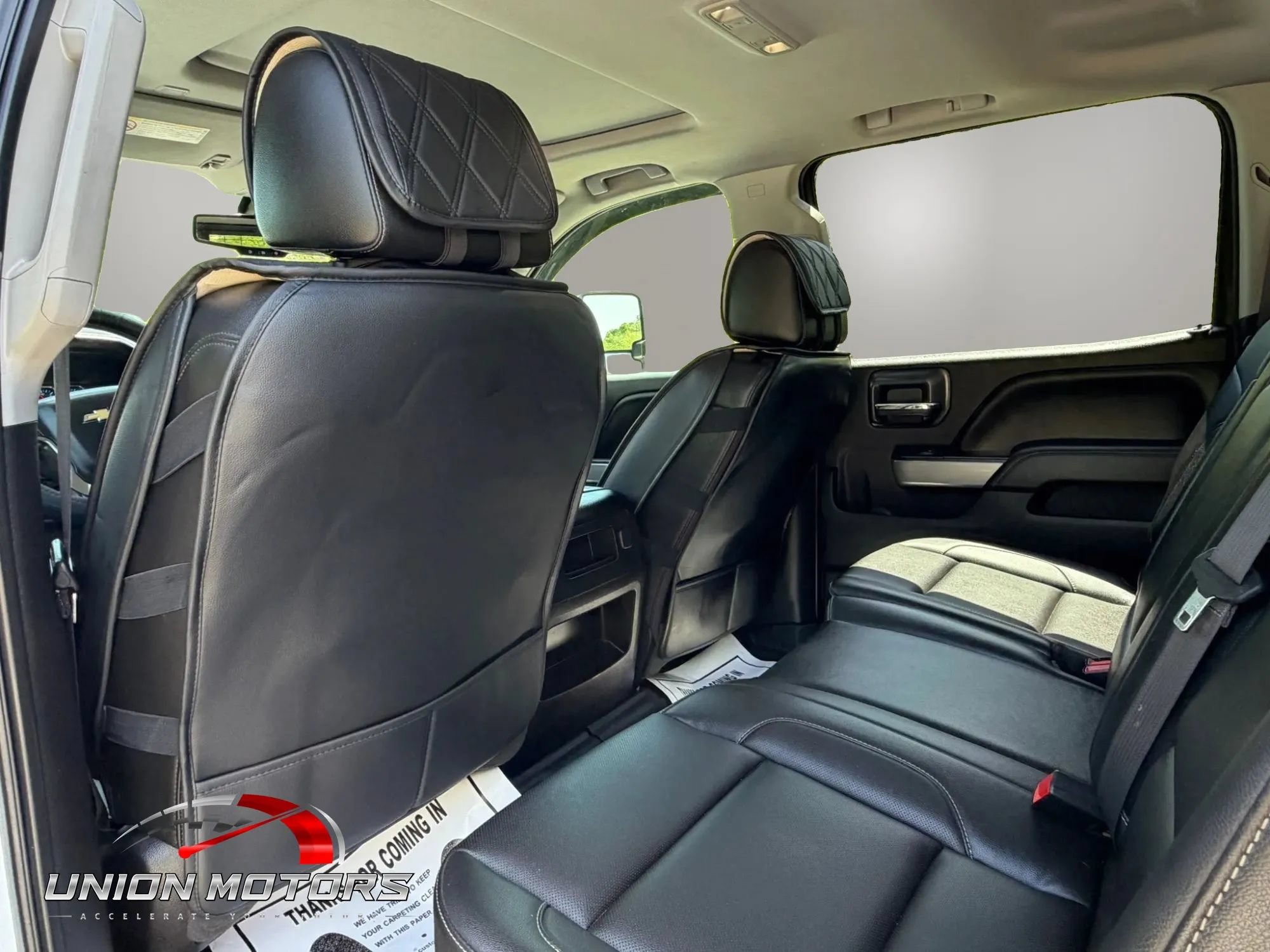 Used 2017 Chevrolet Silverado 2500 LTZ w/ Duramax Plus Package AWD/4WD image 23