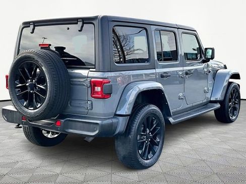 Used 2021 Jeep Wrangler Unlimited Sahara w/ Cold Weather Group image 5