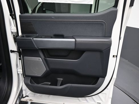 New 2025 Ford F150 Lariat w/ Equipment Group 501A Mid image 19