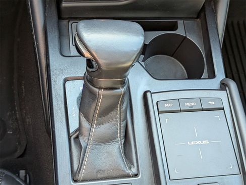 Used 2019 Lexus ES 300h w/ Premium Package image 26