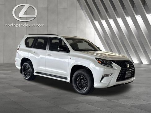 Used 2020 Lexus GX 460 Premium w/ Premium Package image 5