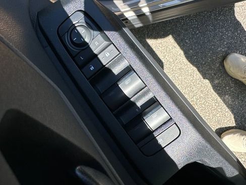 New 2026 Toyota RAV4 LE AWD/4WD image 22