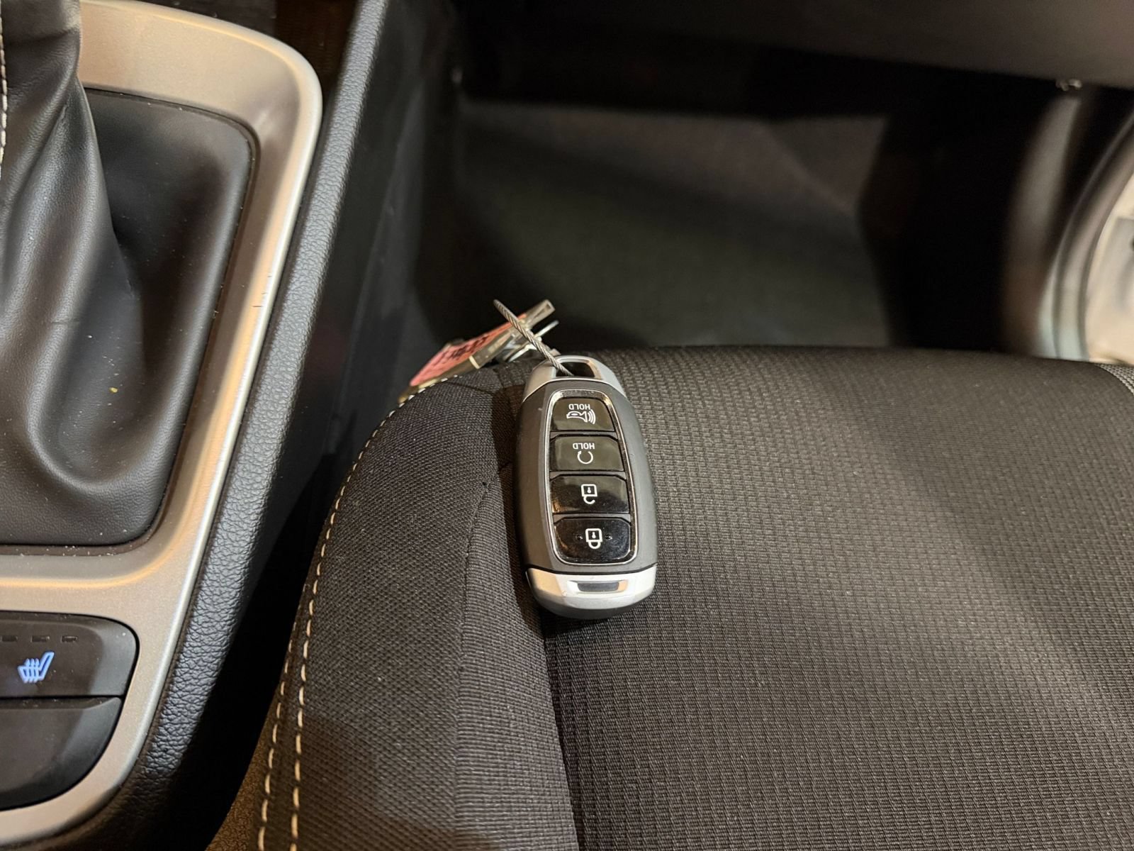 Used 2026 Hyundai Venue SEL FWD image 20
