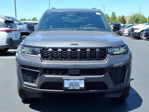 New 2026 Jeep Grand Cherokee L 4WD image 24