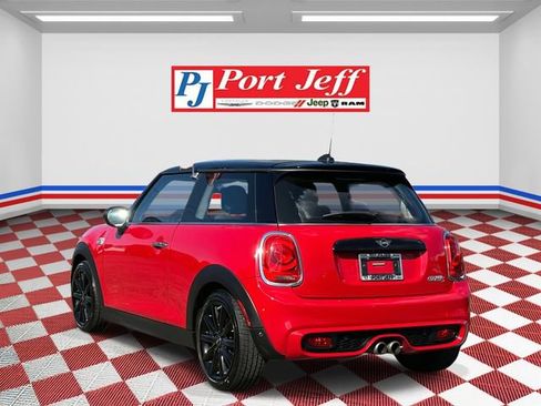 Used 2019 MINI Cooper S image 6