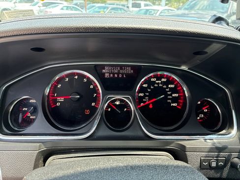 Used 2017 GMC Acadia Limited SLT AWD/4WD image 17