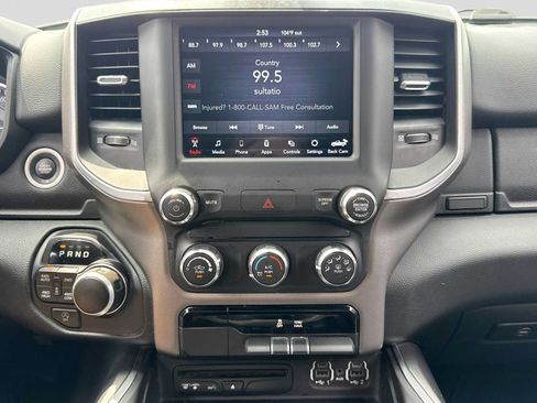 Used 2019 RAM 1500 Big Horn AWD/4WD image 26