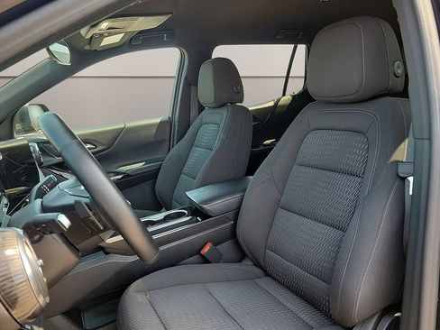 Used 2025 Chevrolet Equinox LT FWD image 10