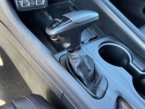 Used 2025 Dodge Durango GT image 21