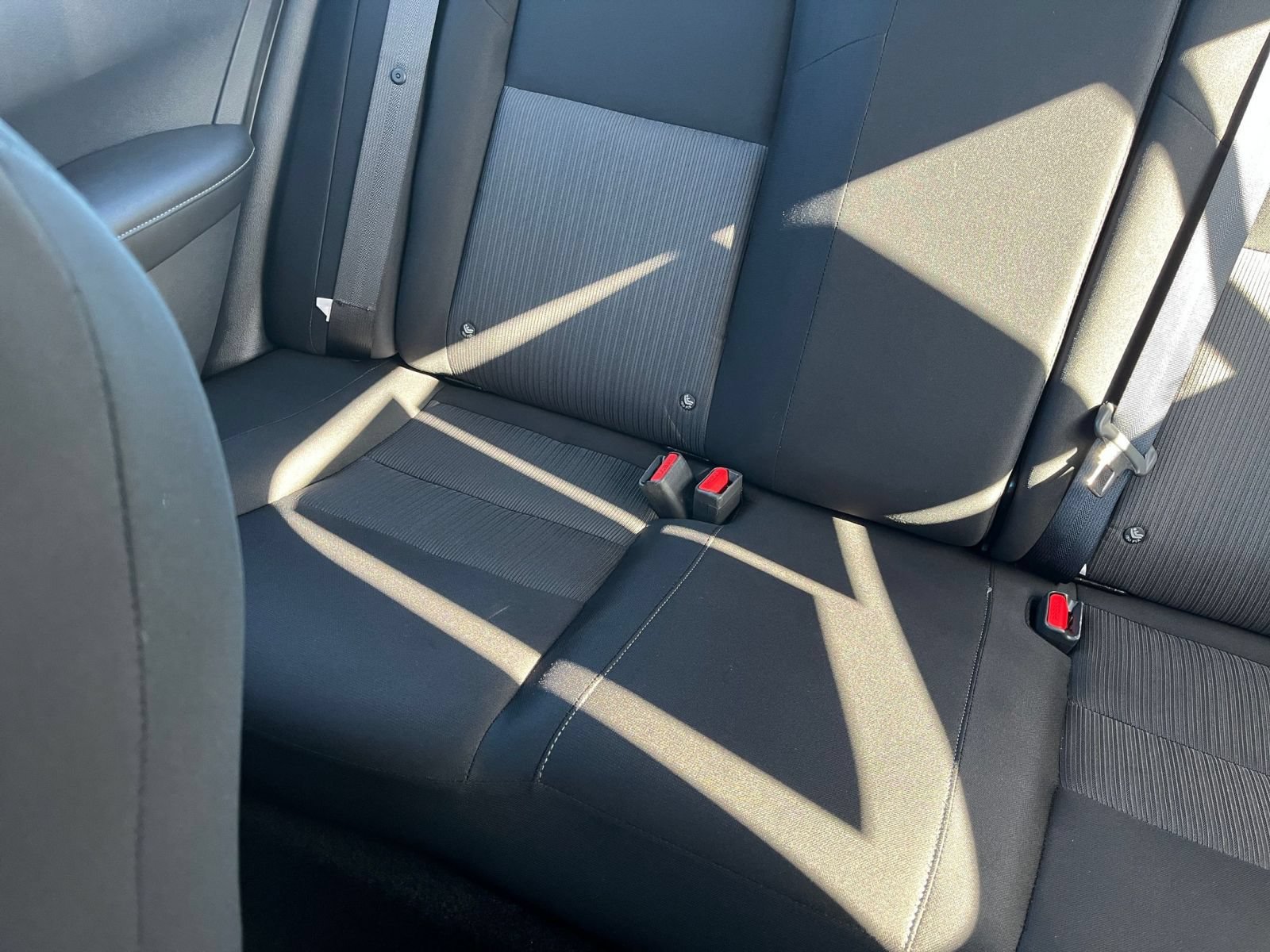 Used 2025 Nissan Sentra SV FWD image 38