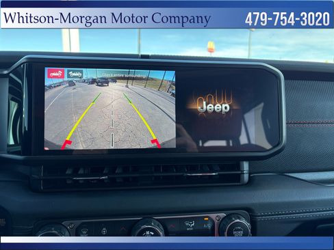 Used 2024 Jeep Wrangler Unlimited Rubicon 392 image 35