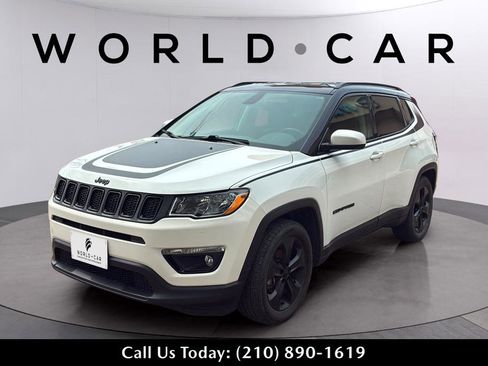 Used 2021 Jeep Compass Latitude image 10