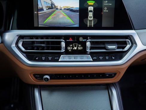 Used 2023 BMW M440i Coupe w/ Premium Package image 33