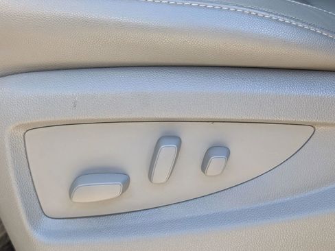 Used 2016 Chevrolet Suburban LT w/ Luxury Package image 20