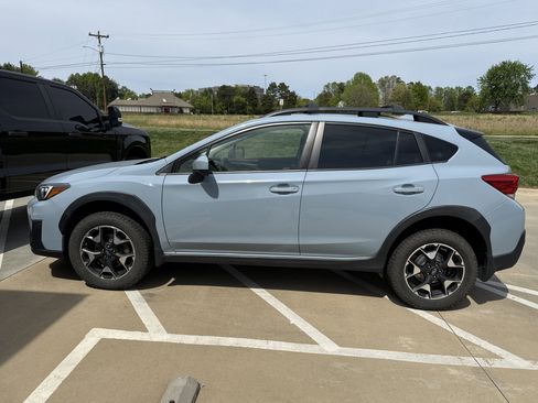 Used 2020 Subaru Crosstrek 2.0i Premium w/ Popular Package #2 image 7