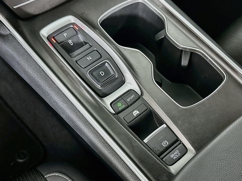 Used 2022 Honda Accord Sport image 23