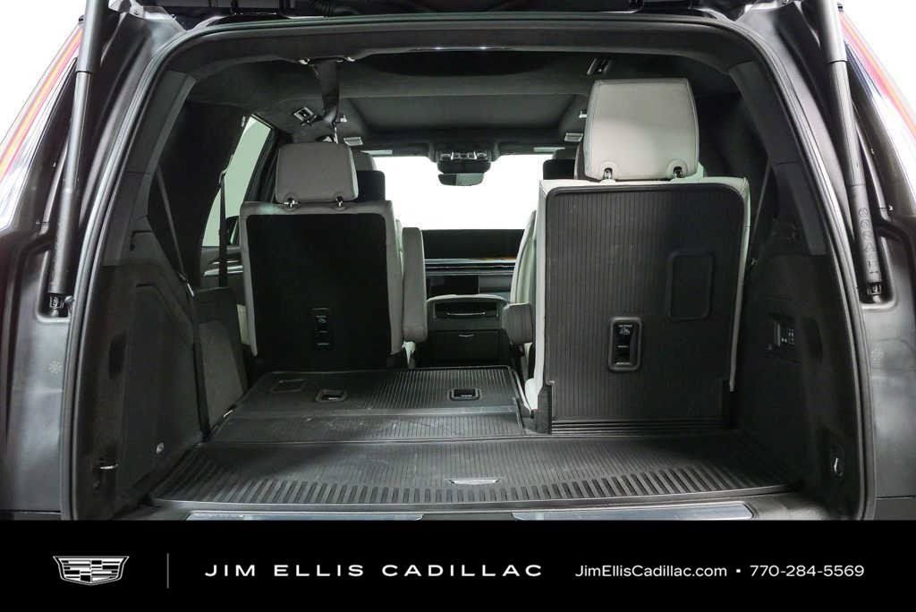 Certified 2026 Cadillac Escalade Platinum Sport w/ LPO, ONYX Package AWD/4WD image 30