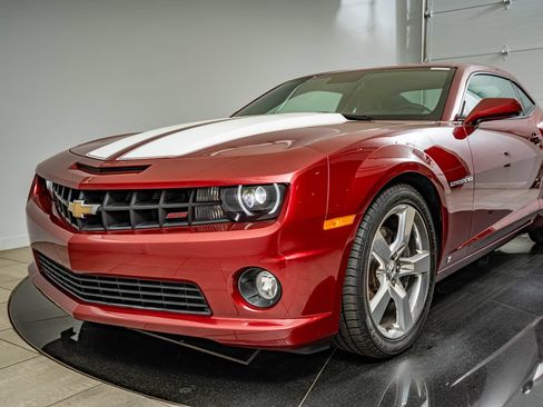 Used 2010 Chevrolet Camaro SS w/ RS Package RWD image 14