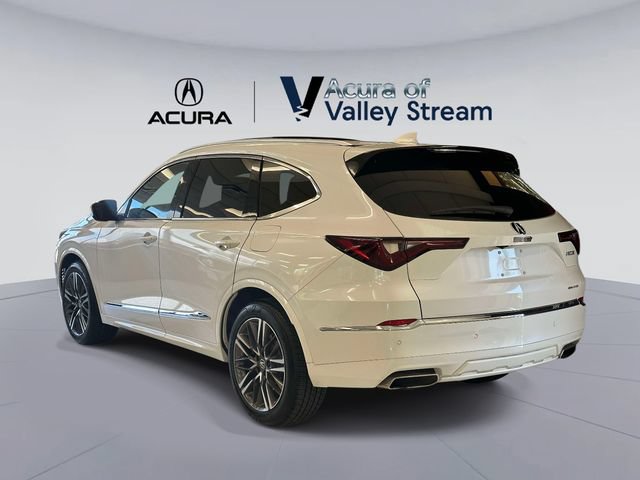 Certified 2025 Acura MDX w/ Advance Package AWD/4WD image 5