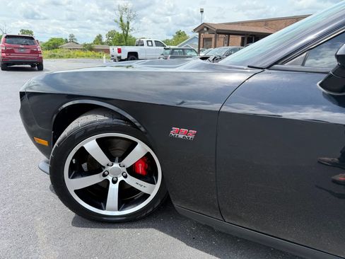 Used 2012 Dodge Challenger SRT8 w/ Premium Sound Group image 42