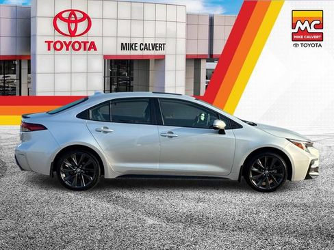 Used 2026 Toyota Corolla XSE FWD image 6