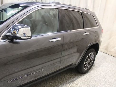 Used 2020 Jeep Grand Cherokee Limited image 7