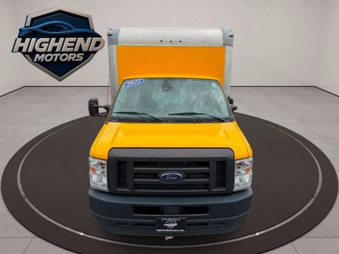 Used 2022 Ford E-350 and Econoline 350 Super Duty RWD image 8