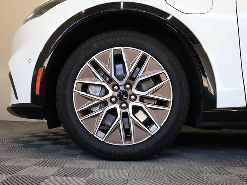 Used 2024 Ford Mustang Mach-E Premium RWD image 9