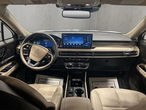 Used 2025 Lincoln Corsair AWD w/ Towing Package image 2