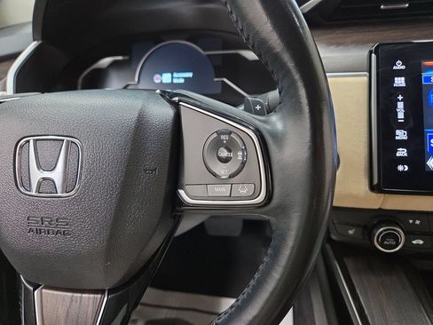 Used 2018 Honda Clarity Touring image 16