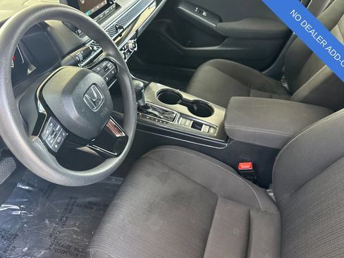 Used 2025 Honda Civic LX image 10