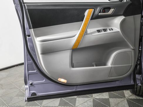 Used 2008 Toyota Highlander 4WD Hybrid image 31