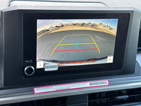 Used 2024 Toyota Tacoma SR5 image 18