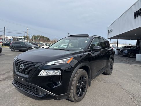 Used 2023 Nissan Rogue SV w/ SV Premium B Package image 6
