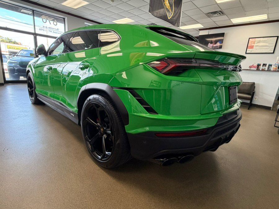 Used 2023 Lamborghini Urus S AWD/4WD image 19