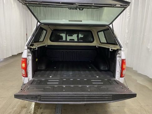 Used 2016 Ford F150 XLT w/ Equipment Group 302A Luxury image 12