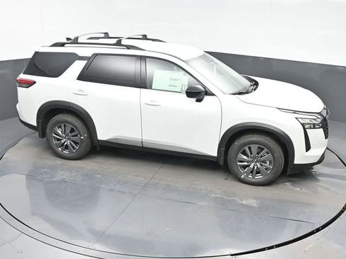New 2026 Nissan Pathfinder SV FWD image 34